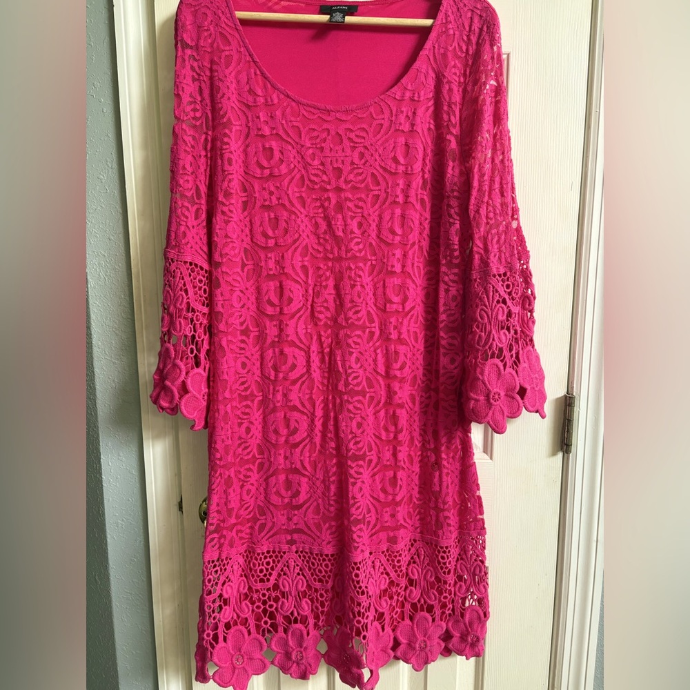 Alfani Fuchsia Top